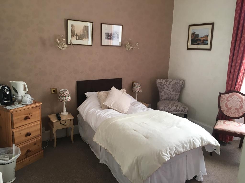 האוויק Elm Guest House מראה חיצוני תמונה