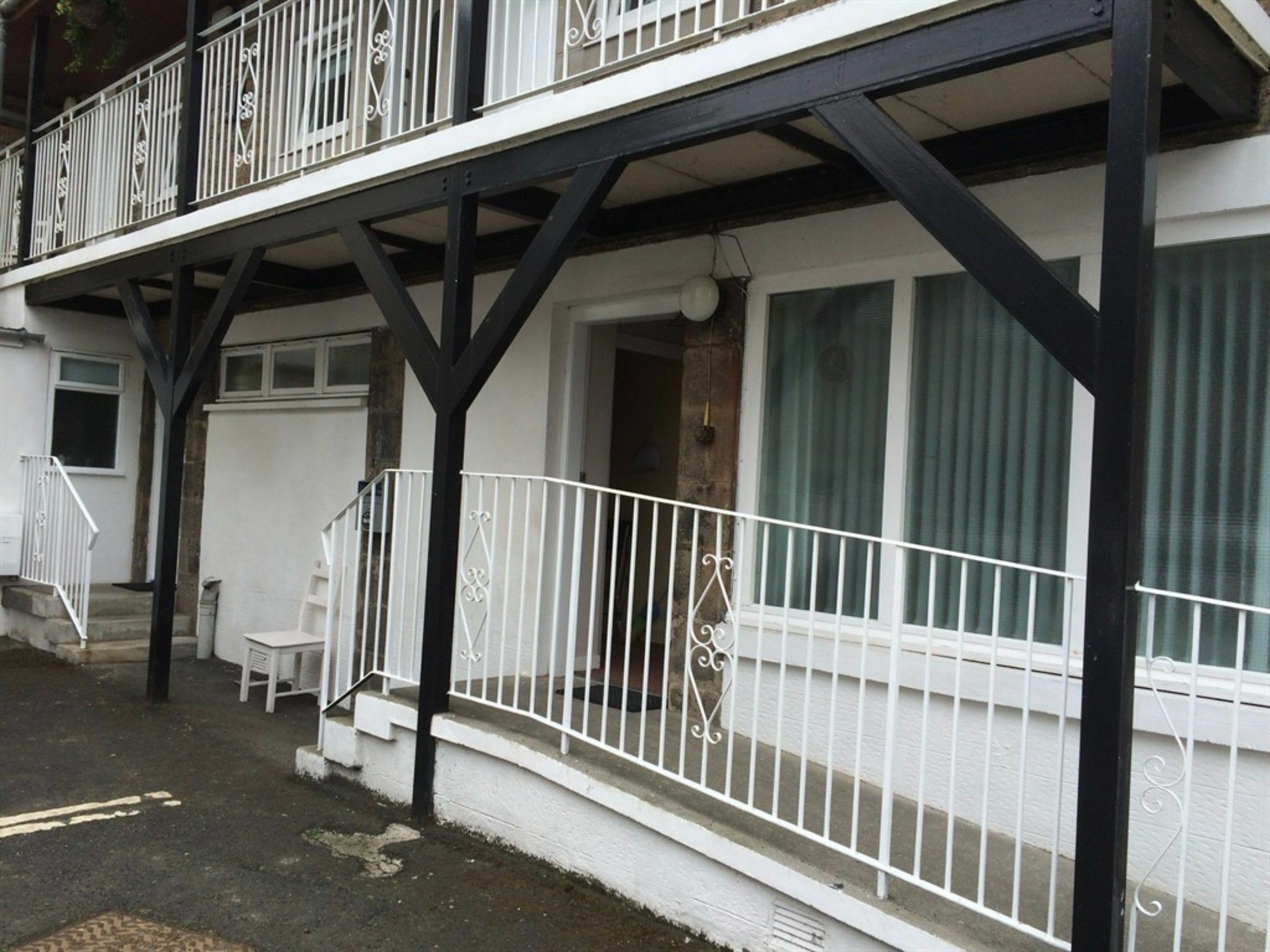 האוויק Elm Guest House מראה חיצוני תמונה
